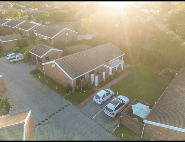 2 BEDROOM TOWNHOUSE SOLD IN STELLENRIDGE